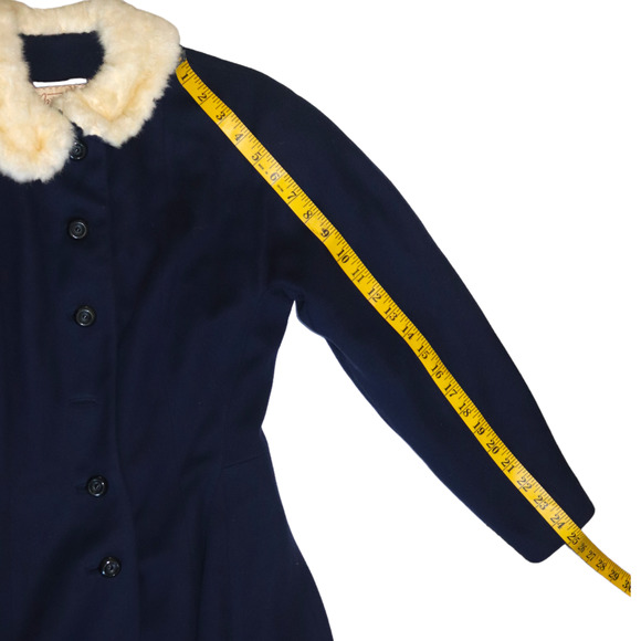 Nellie Welliver Vintage Coat - Picture 5 of 13